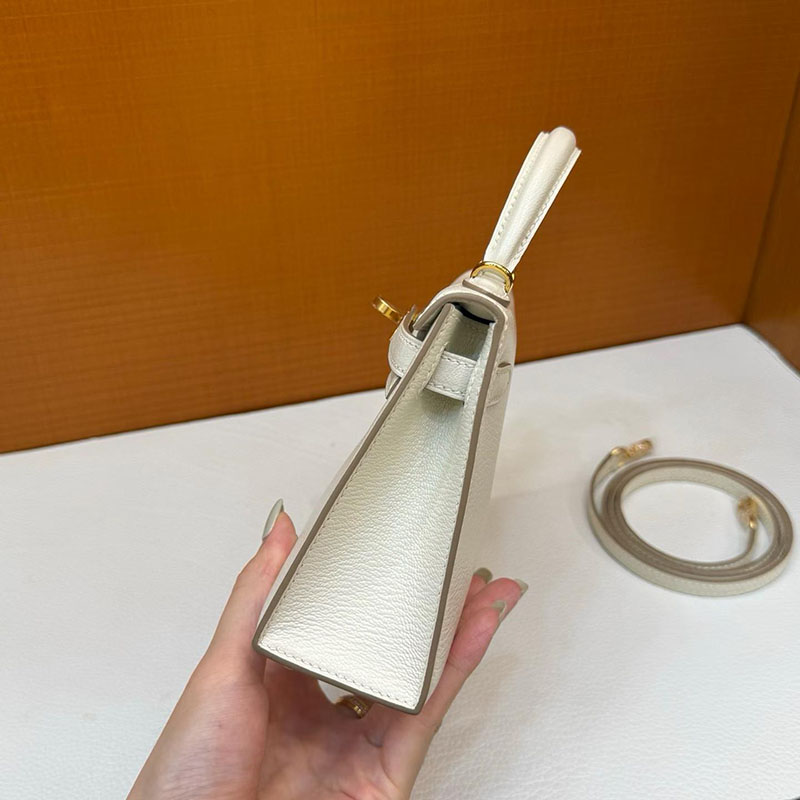 エルメス ケリーミニ2の通販 HERMES ケリーミニ2 外縫い マッシュルーム シェブルミゾル ゴールド金具 H073628CC0T エルメス ミニ ショルダー - 画像 (9)