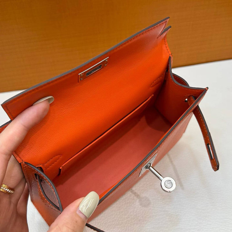 エルメス ケリーミニ2の通販 HERMES ケリーミニ2 外縫い オレンジポピー シェブルミゾル シルバー金具 H073628CK8V ケリーミニ 定価 - 画像 (4)