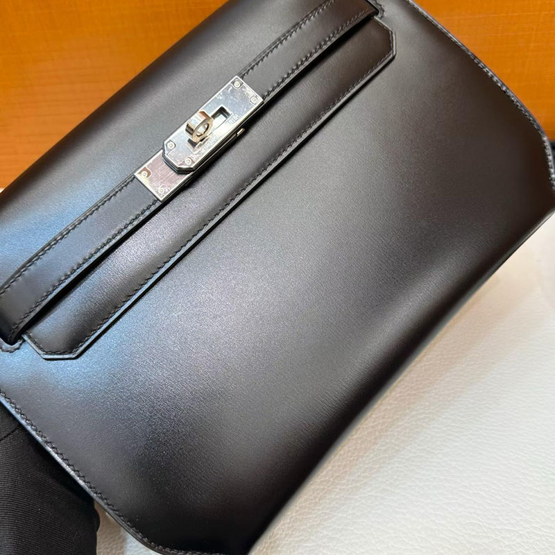 エルメス ケリーデペッシュの通販 HERMES ケリーデペッシュ25 黒 ブラック ボックスカーフ シルバー金具 H082312CK89 ケリーデペッシュ25 定価 - 画像 (8)