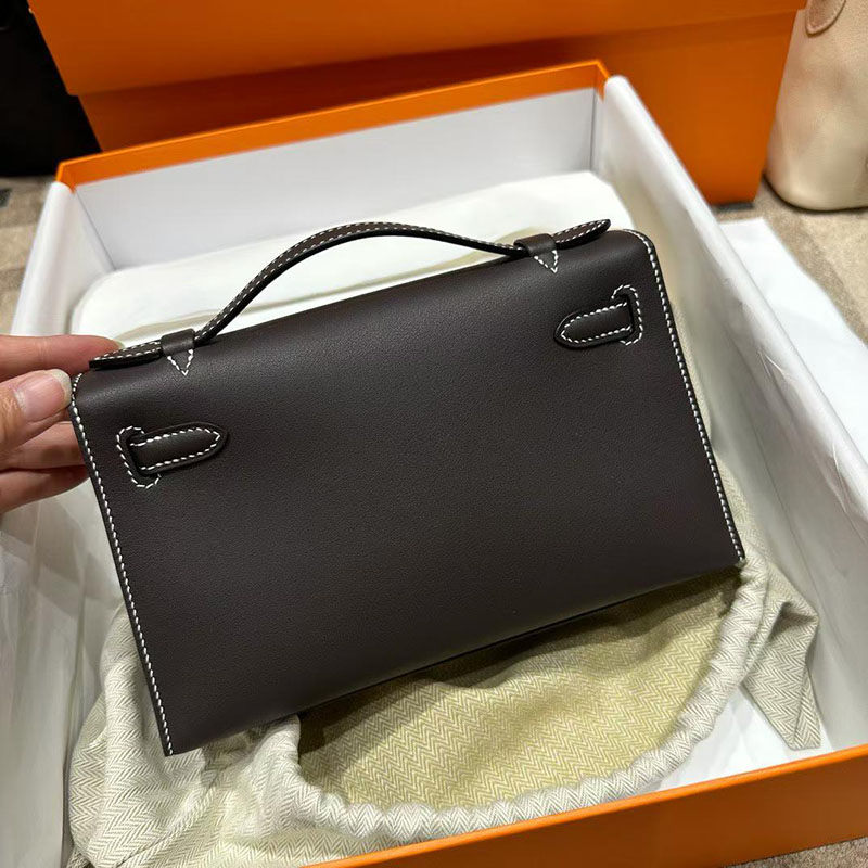 エルメス ポシェットケリーの通販 HERMES ポシェットケリー エベンヌ スイフト シルバー金具 H084047CK46 エルメス ミニケリー 定価 - 画像 (6)