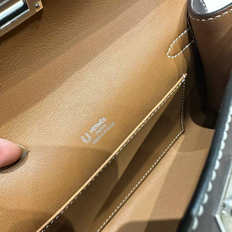 エルメス ポシェットケリーの通販 HERMES ポシェットケリー エベンヌ スイフト シルバー金具 H084047CK46 エルメス ミニケリー 定価 - 画像 (3)