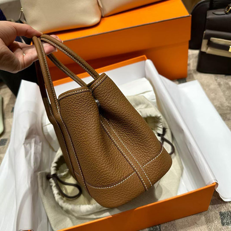 エルメス トートバッグの通販 HERMES ネオ・ガーデン 23 ゴールド ネゴンダ シルバー金具 H084533CK37 エルメス ネオガーデン 定価 - 画像 (4)