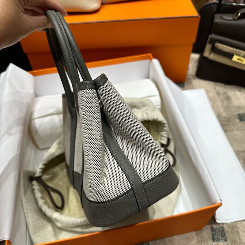 エルメスバッグの通販 HERMES ネオ・ガーデン 23 グリメイヤー ネゴンダ/トワルアッシュ シルバー金具 H084532CK0L エルメス ネオガーデン 23 定価 - 画像 (4)