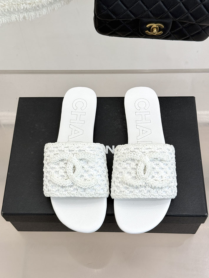 最高級シャネルスーパーコピー CHANEL 2026年春夏 新作 サンダル クロシェ ミュール ホワイト 2630798 シャネル サンダル 白 - 画像 (8)