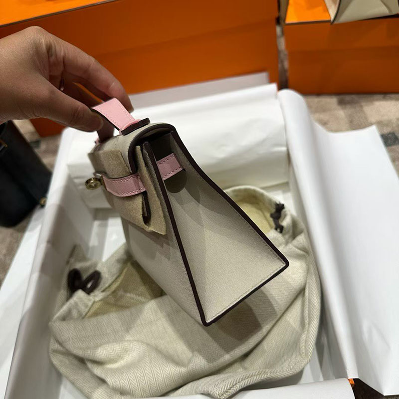 エルメス ポシェットケリーの通販 HERMES ポシェットケリー ベトン/ローズサクラ スイフト シルバー金具 H084047CCAB エルメス ミニケリー 定価 - 画像 (6)