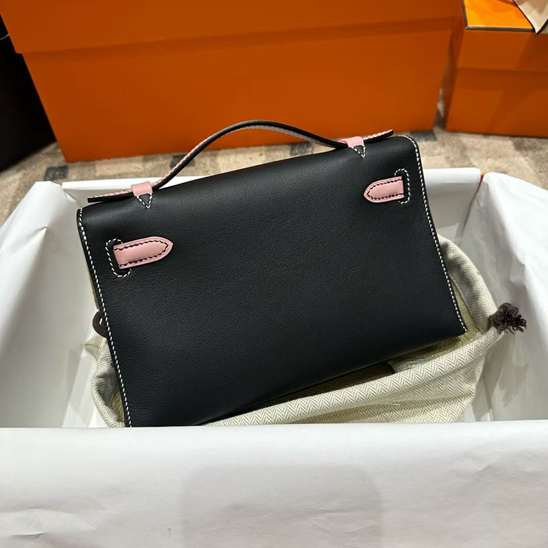 エルメス ポシェットケリーの通販 HERMES ポシェットケリー ブラック/ローズサクラ スイフト シルバー金具 H084047CCAC エルメス ポシェットケリー 定価 - 画像 (5)