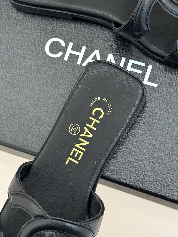 最高級シャネルスーパーコピー CHANEL 2026年春夏 新作 サンダル ラムスキン カーフスキン ブラック 2630805 シャネル サンダル 公式 - 画像 (4)