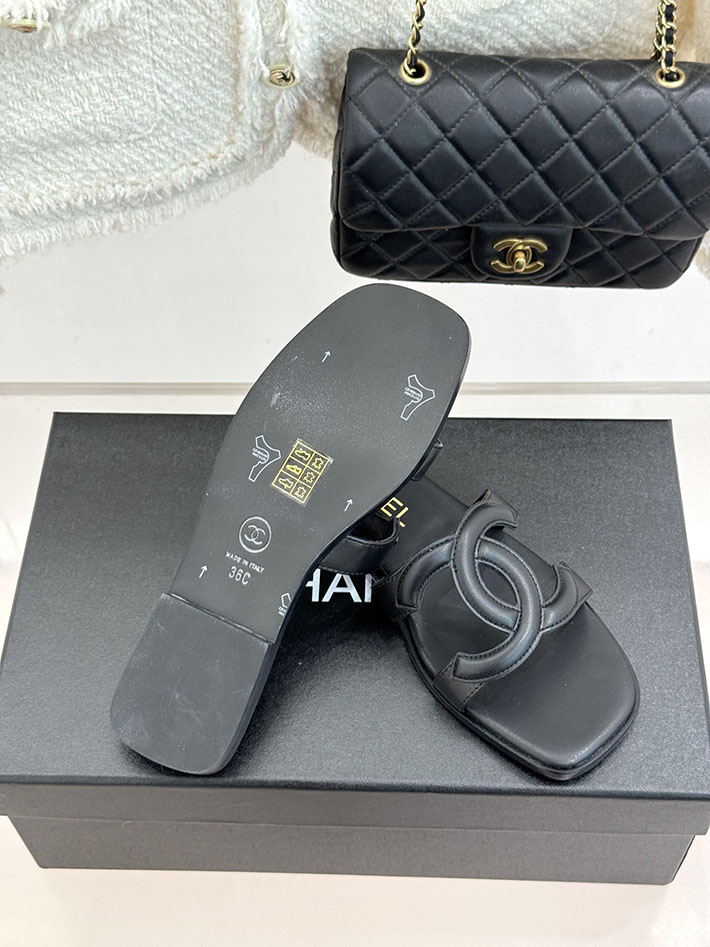 最高級シャネルスーパーコピー CHANEL 2026年春夏 新作 サンダル ラムスキン カーフスキン ブラック 2630805 シャネル サンダル 公式 - 画像 (3)
