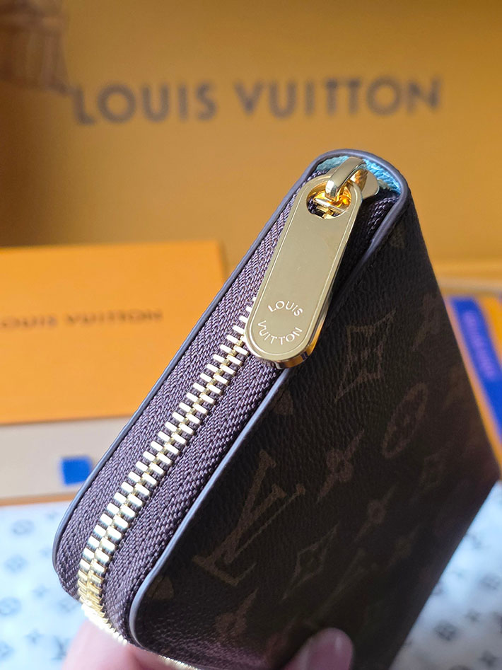 最高級ルイヴィトンスーパーコピー Louis Vuitton ジッピー・ウォレット 財布 スカイブルー M28278 ルイヴィトン 長財布 人気ランキング - 画像 (9)