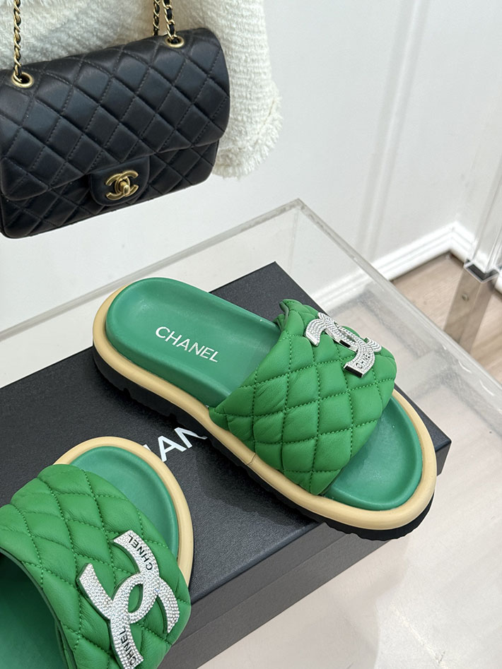 最高級シャネルスーパーコピー CHANEL 2026年春夏 新作 ラムスキン キルトウッド ミュール グリーン 2630819 シャネル 靴 アウトレット - 画像 (7)