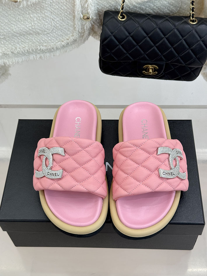 最高級シャネルスーパーコピー CHANEL 2026年春夏 新作 ラムスキン キルトウッド ミュール ピンク 2630820 シャネル 靴 ピンク - 画像 (8)