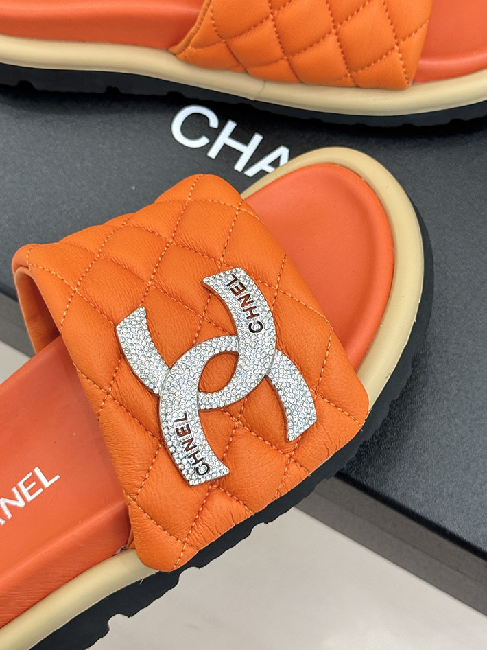 最高級シャネルスーパーコピー CHANEL 2026年春夏 新作 ラムスキン キルトウッド ミュール オレンジ 2630821 シャネル 靴 サンダル - 画像 (5)