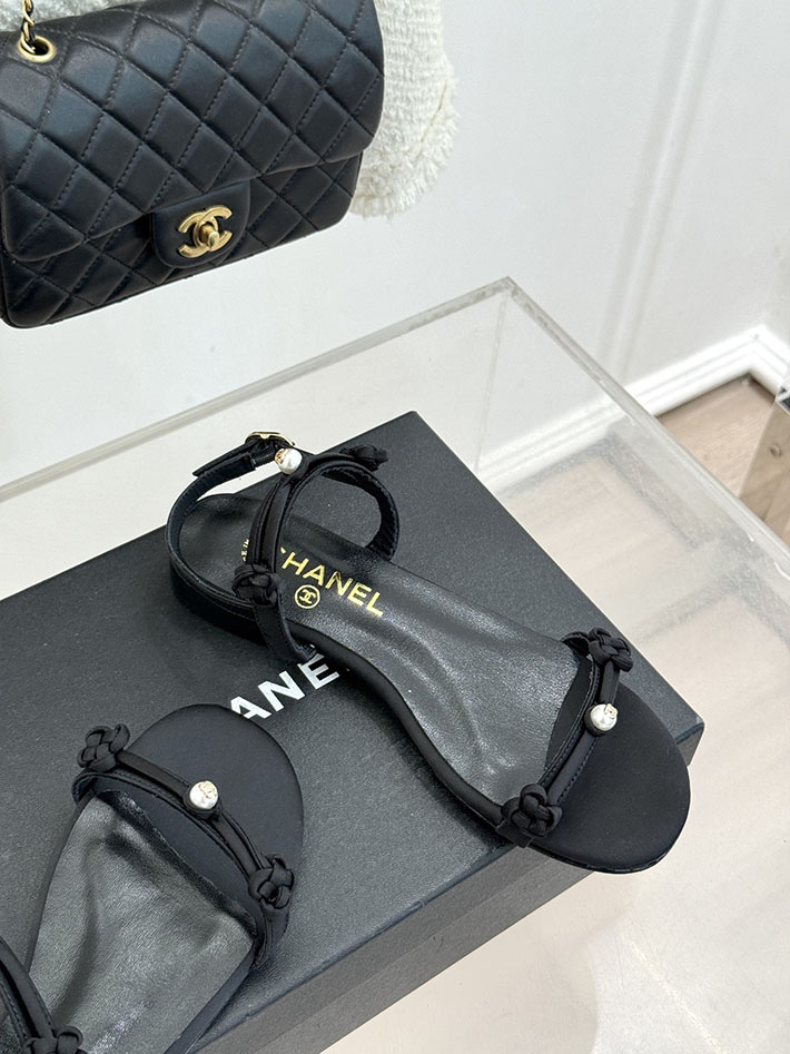 最高級シャネルスーパーコピー CHANEL 2026年春夏 新作 フラットサンダル カジュアルサンダル ブラック 2630824 フラットサンダル 黒 - 画像 (7)