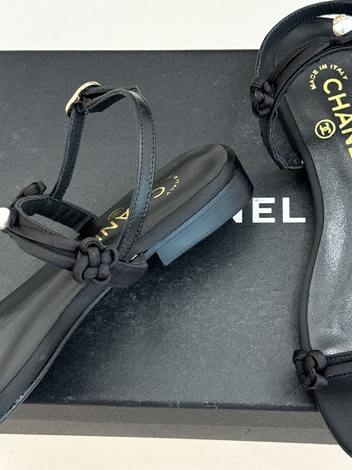 最高級シャネルスーパーコピー CHANEL 2026年春夏 新作 フラットサンダル カジュアルサンダル ブラック 2630824 フラットサンダル 黒 - 画像 (6)