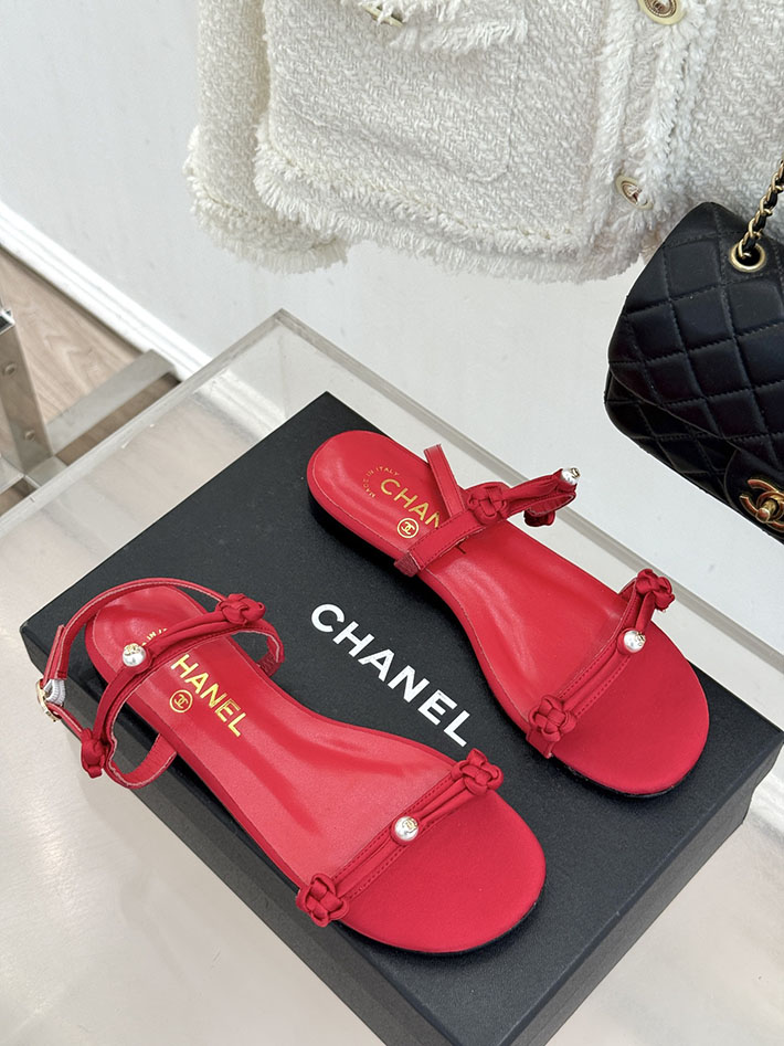 最高級シャネルスーパーコピー CHANEL 2026年春夏 新作 フラットサンダル カジュアルサンダル レッド 2630825 フラットサンダル ブランド - 画像 (9)
