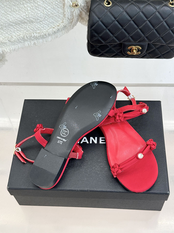 最高級シャネルスーパーコピー CHANEL 2026年春夏 新作 フラットサンダル カジュアルサンダル レッド 2630825 フラットサンダル ブランド - 画像 (6)