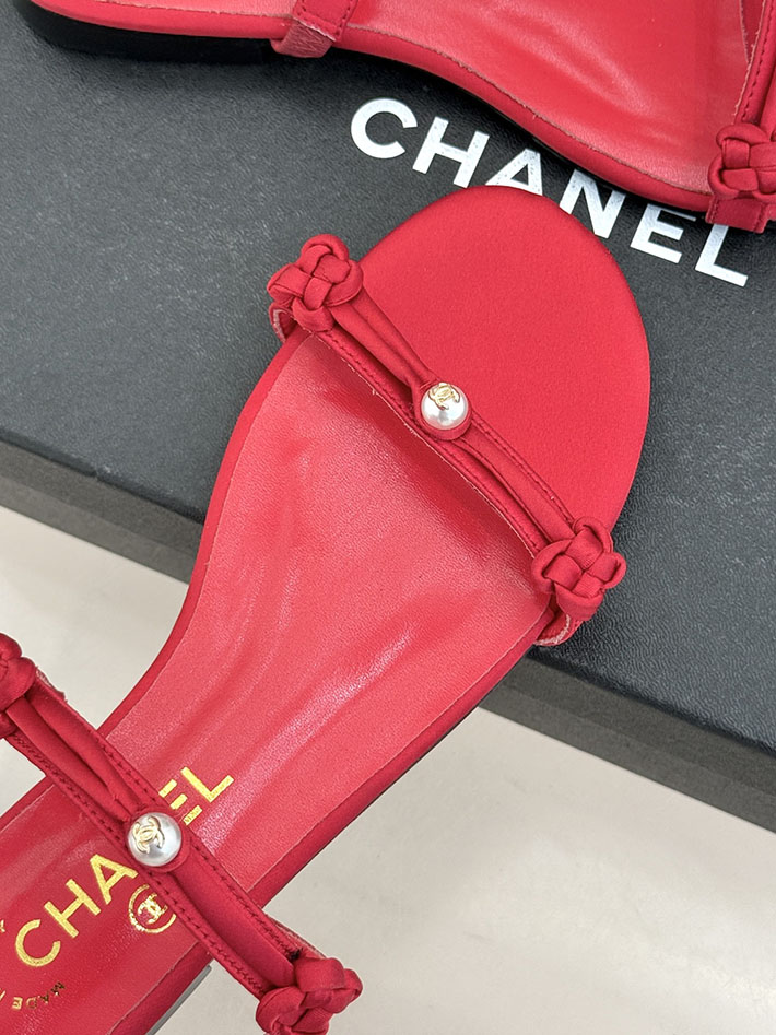 最高級シャネルスーパーコピー CHANEL 2026年春夏 新作 フラットサンダル カジュアルサンダル レッド 2630825 フラットサンダル ブランド - 画像 (3)