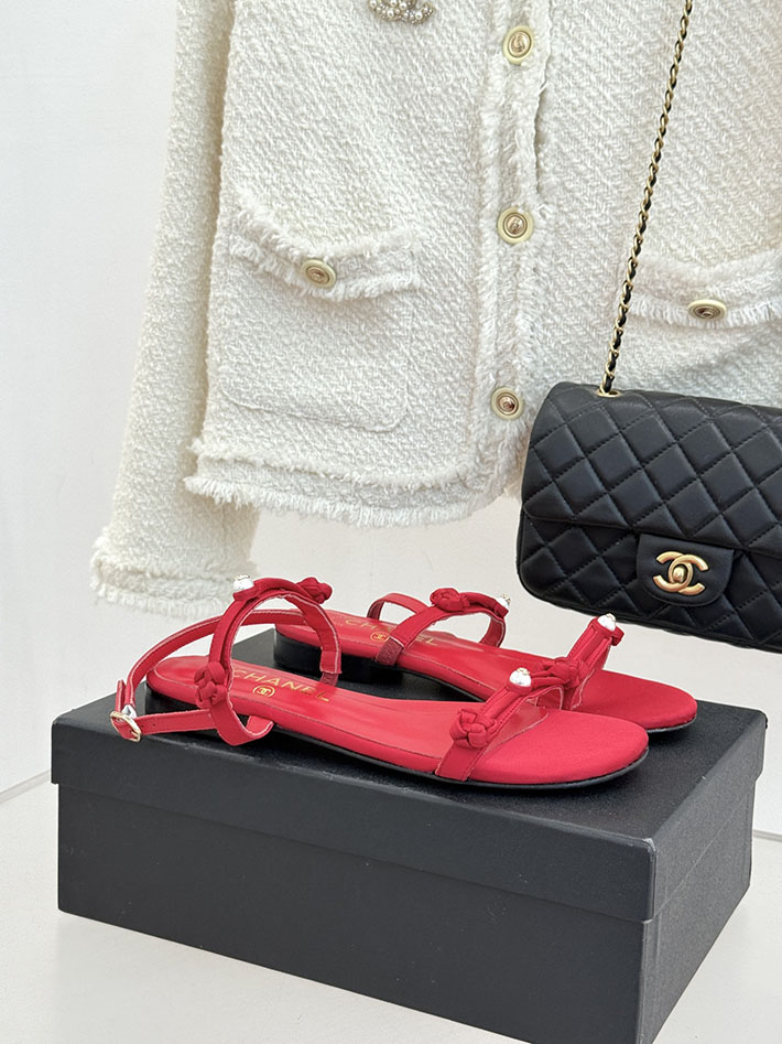 最高級シャネルスーパーコピー CHANEL 2026年春夏 新作 フラットサンダル カジュアルサンダル レッド 2630825 フラットサンダル ブランド - 画像 (2)