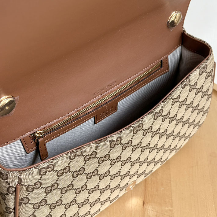 グッチ直営アウトレット店 GUCCI ブロンディ ラージ トップハンドルバッグ ベージュ&ダークブラウン 815716 HAAKG 9755 グッチ バッグ アウトレット - 画像 (4)