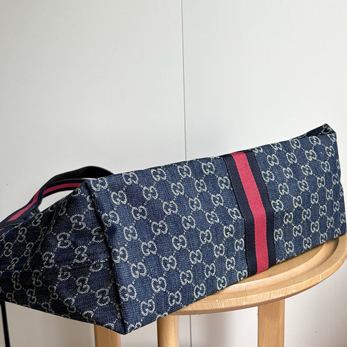 グッチ直営アウトレット店 GUCCI ジリオ ラージ トートバッグ ブルー&ホワイト 853971 FAFFQ 8864 グッチ トートバッグ アウトレット - 画像 (8)