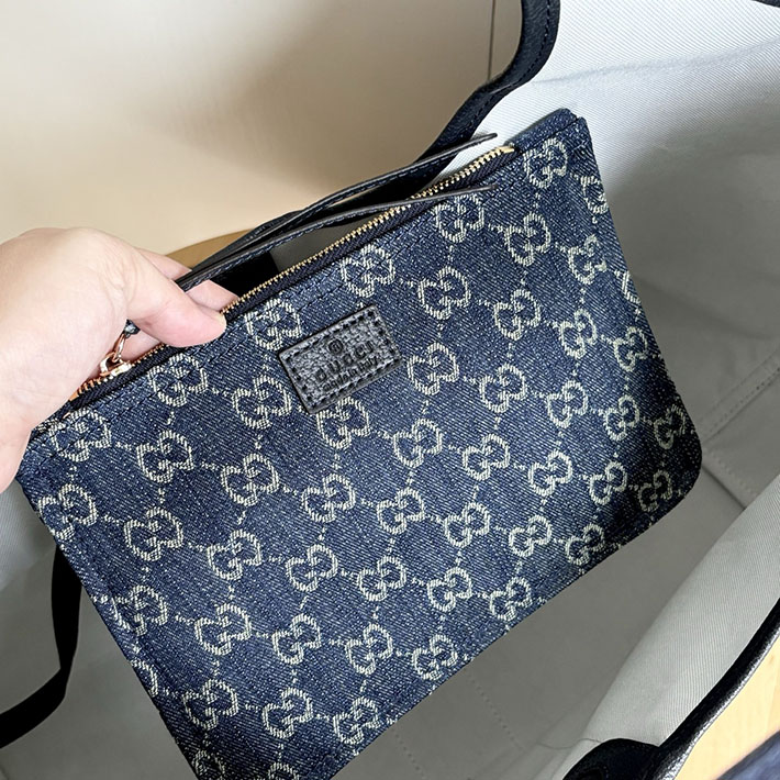 グッチ直営アウトレット店 GUCCI ジリオ ラージ トートバッグ ブルー&ホワイト 853971 FAFFQ 8864 グッチ トートバッグ アウトレット - 画像 (4)