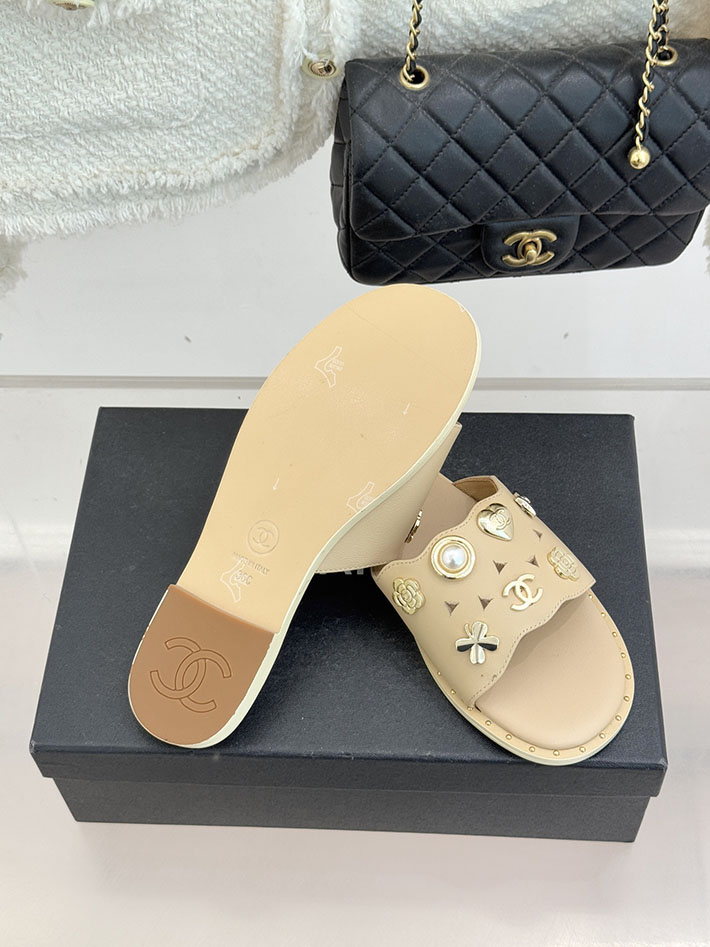 最高級シャネルスーパーコピー CHANEL 2026年春夏 新作 ココマーク サンダル 靴 レディース ベージュ 2630840 シャネル サンダル 新作 - 画像 (3)