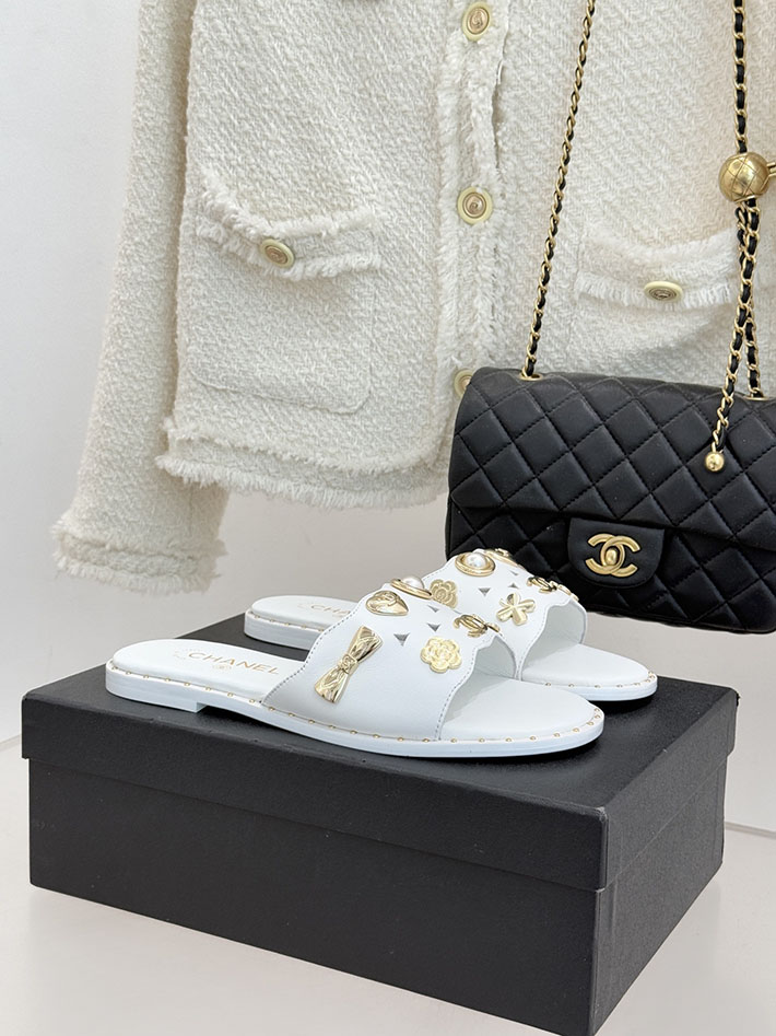 最高級シャネルスーパーコピー CHANEL 2026年春夏 新作 ココマーク サンダル 靴 レディース ホワイト 2630841 シャネル サンダル 定価 - 画像 (2)