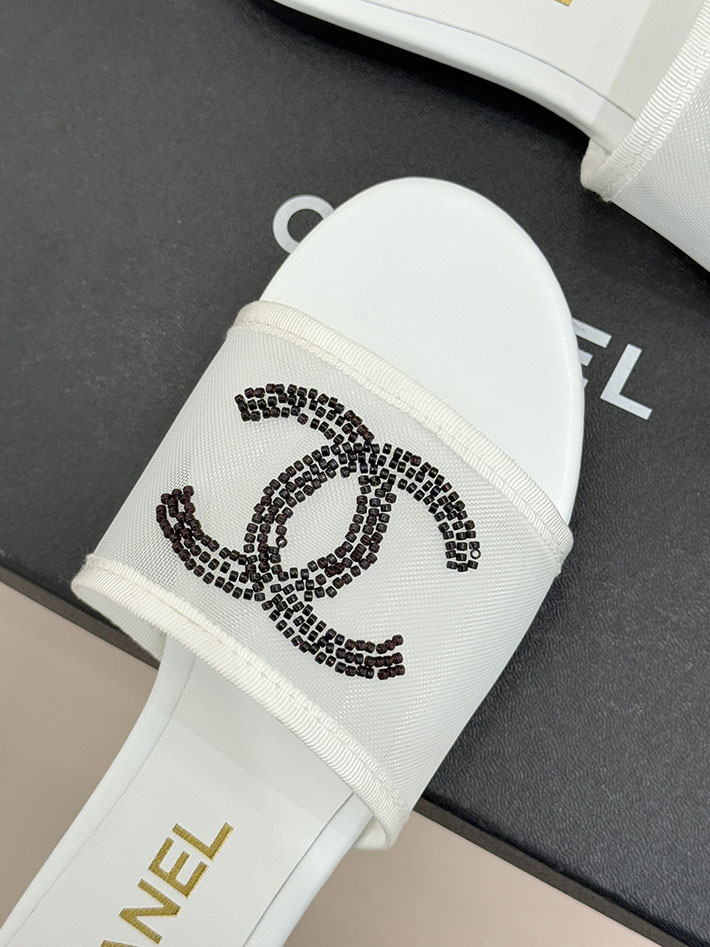 最高級シャネルスーパーコピー CHANEL 2026年春夏 新作 ココマーク サンダル 靴 レディース ホワイト 2630843 シャネル サンダル 白 - 画像 (5)