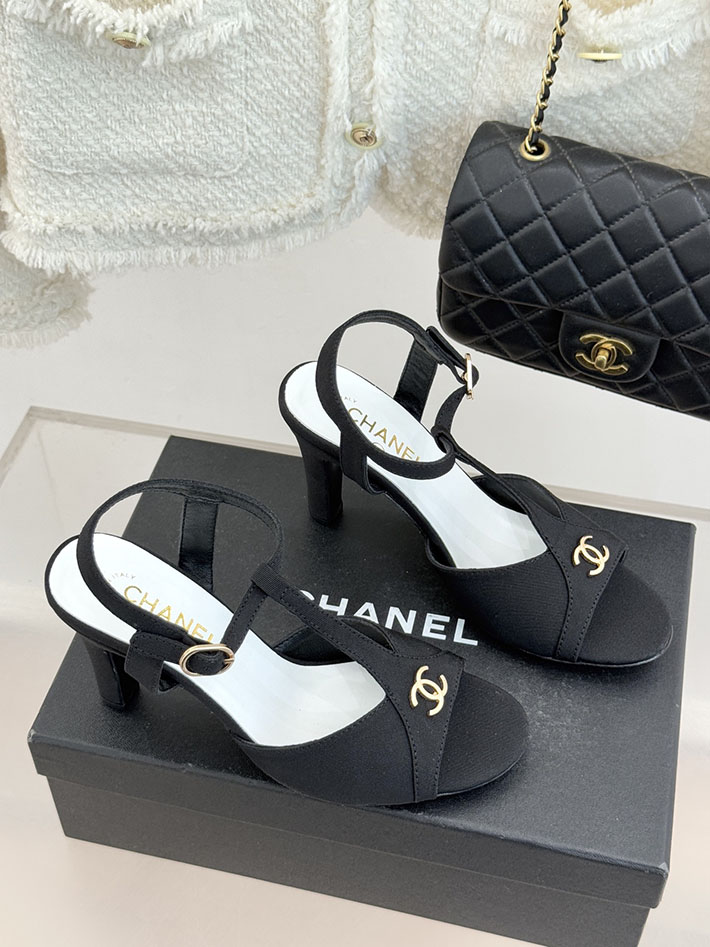 最高級シャネルスーパーコピー CHANEL 2026年 新作 サンダル ココマーク スエード キッドスキン ブラック 2630854 シャネル サンダル 新作 - 画像 (9)