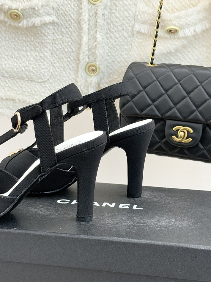 最高級シャネルスーパーコピー CHANEL 2026年 新作 サンダル ココマーク スエード キッドスキン ブラック 2630854 シャネル サンダル 新作 - 画像 (6)