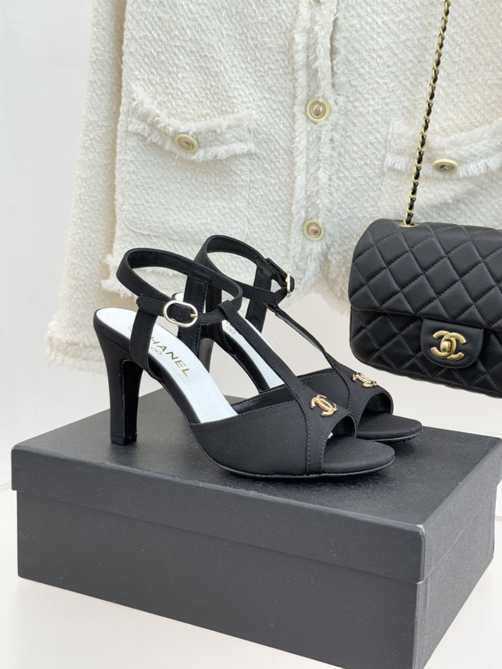 最高級シャネルスーパーコピー CHANEL 2026年 新作 サンダル ココマーク スエード キッドスキン ブラック 2630854 シャネル サンダル 新作 - 画像 (2)