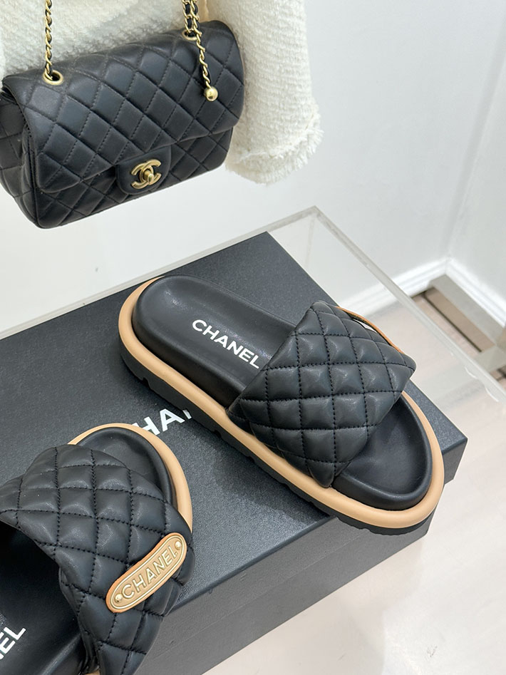 最高級シャネルスーパーコピー CHANEL 2026年 新作 サンダル マトラッセ ココマーク ミュール ブラック 2630858 シャネル サンダル 公式 - 画像 (7)