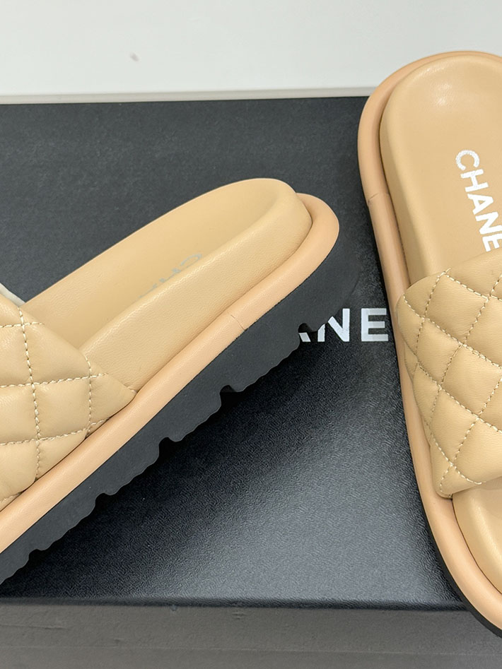 最高級シャネルスーパーコピー CHANEL 2026年 新作 サンダル マトラッセ ココマーク ミュール ブラック 2630859 シャネル サンダル 新作 - 画像 (6)