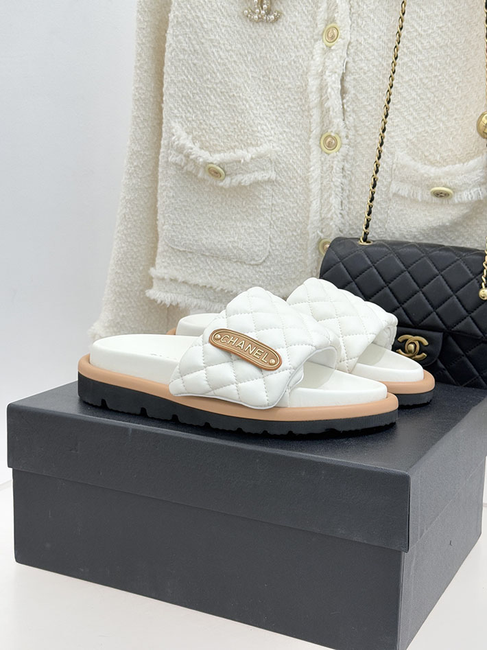 最高級シャネルスーパーコピー CHANEL 2026年 新作 サンダル マトラッセ ココマーク ミュール ホワイト 2630861 レディース シャネル サンダル - 画像 (2)