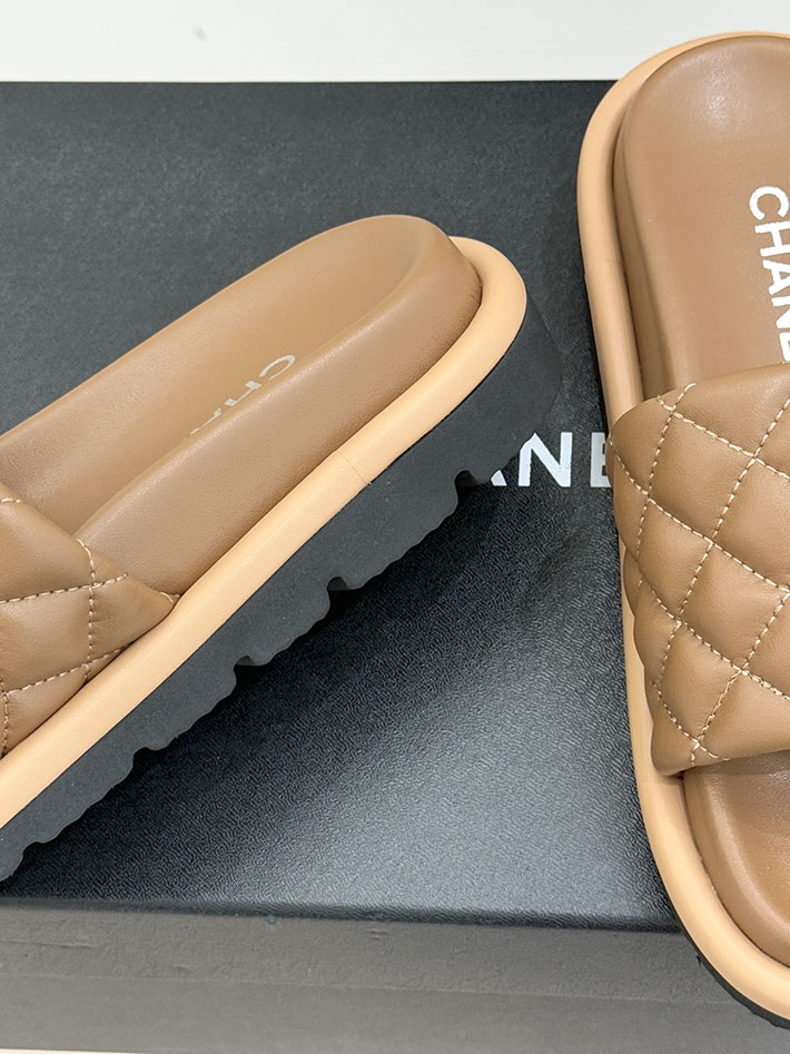 最高級シャネルスーパーコピー CHANEL 2026年 新作 サンダル マトラッセ ココマーク ミュール ブラウン 2630862 シャネル サンダル 安い - 画像 (6)