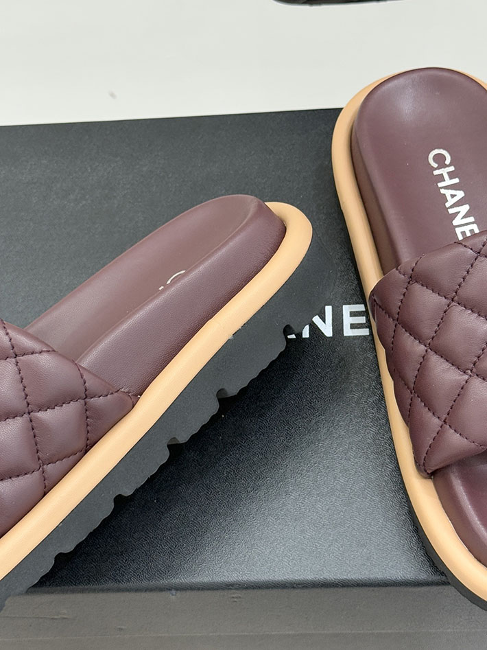 最高級シャネルスーパーコピー CHANEL 2026年 新作 サンダル マトラッセ ココマーク ミュール ワインレッド 2630864 サンダル おしゃれ レディース - 画像 (6)