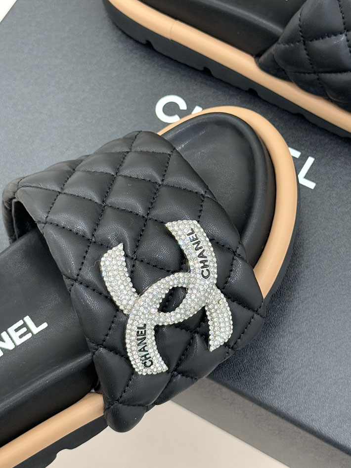 最高級シャネルスーパーコピー CHANEL 2026年 新作 サンダル マトラッセ ココマーク ミュール ブラック 2630867 サンダル 激安 レディース 送料無料 - 画像 (5)