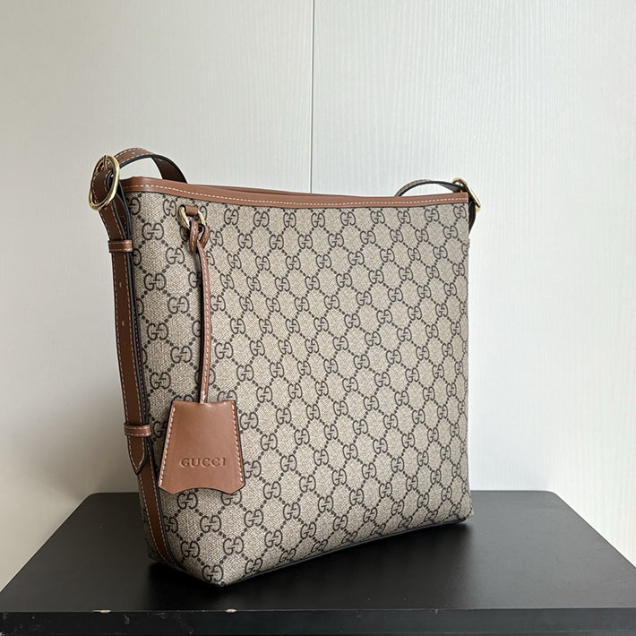 グッチ直営アウトレット店 GUCCI GGエンブレム スモール ショルダーバッグ ベージュ&ダークブラウン 848881 FAD6L 9758 GUCCI バッグ 人気ランキング - 画像 (4)