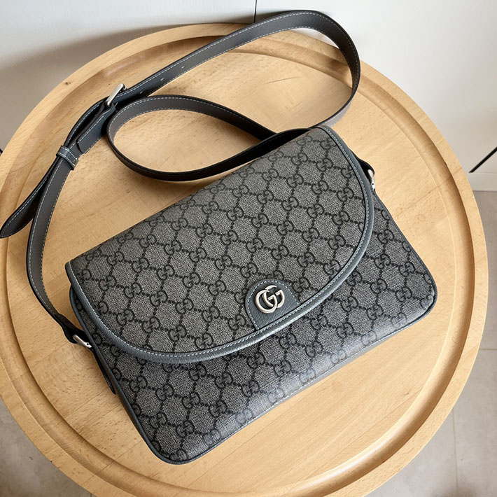 グッチ直営アウトレット店 GUCCI オフディア 斜め掛け ショルダーバッグ グレー&ブラック 724704 96IWT 1244 グッチ メッセンジャーバッグ メンズ - 画像 (6)