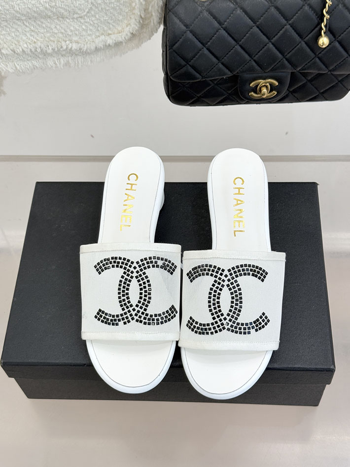 最高級シャネルスーパーコピー CHANEL ココマーク サンダル ミュール ヒール レザー 靴 ホワイト 2630888 シャネル サンダル 白 - 画像 (8)
