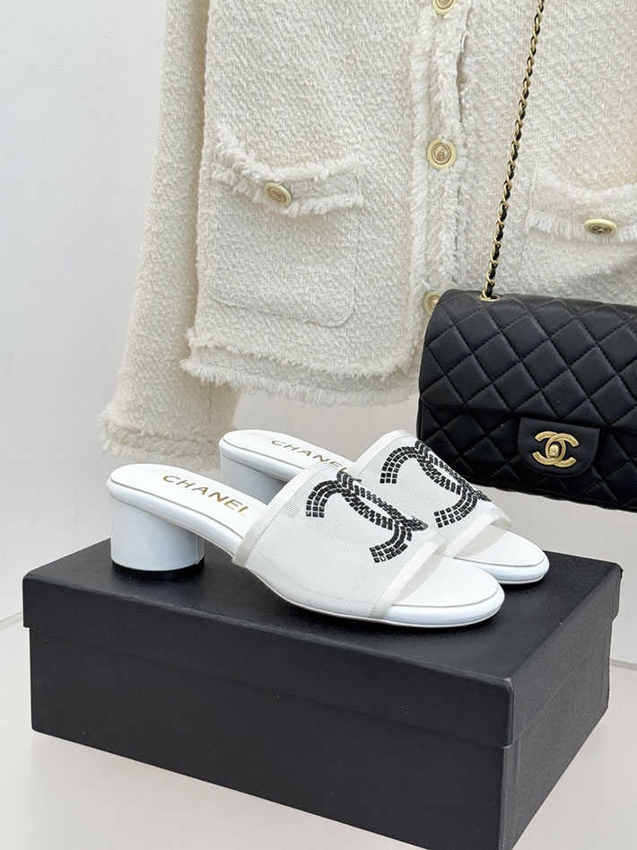 最高級シャネルスーパーコピー CHANEL ココマーク サンダル ミュール ヒール レザー 靴 ホワイト 2630888 シャネル サンダル 白 - 画像 (2)