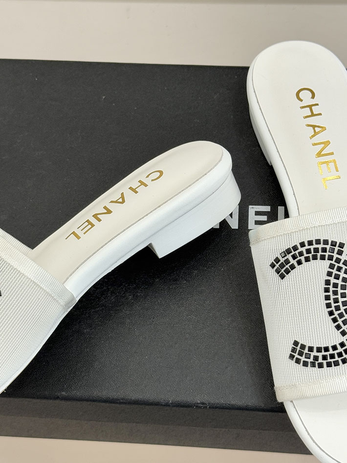 最高級シャネルスーパーコピー CHANEL ココマーク サンダル ミュール ヒール レザー 靴 ホワイト 2630891 レディース シャネル サンダル - 画像 (5)
