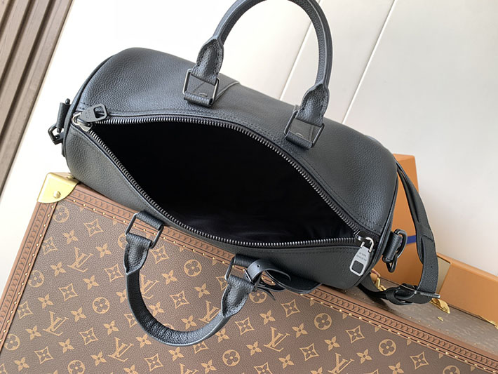 ルイヴィトン販売店舗 メンズバッグ Louis Vuitton キーポル・バンドリエール 35 ノワール M15249 キーポル バンド リエール 35 - 画像 (3)