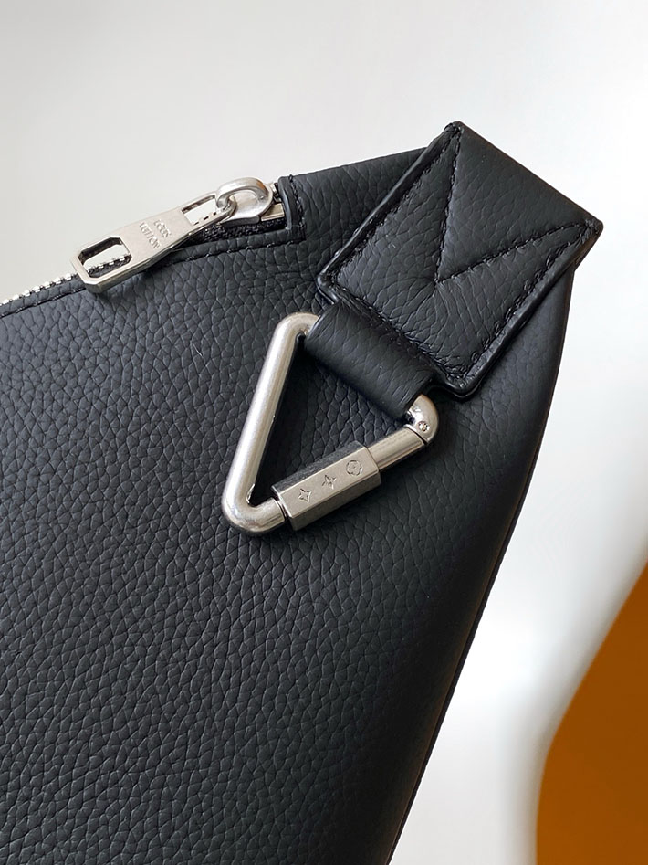 ルイヴィトン販売店舗 メンズバッグ Louis Vuitton デルタ・スリングバッグ ブラック M27060 ルイヴィトン スリングバッグ メンズ - 画像 (6)