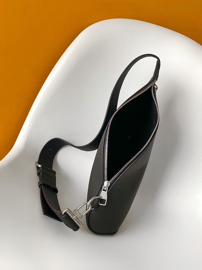 ルイヴィトン販売店舗 メンズバッグ Louis Vuitton デルタ・スリングバッグ ブラック M27060 ルイヴィトン スリングバッグ メンズ - 画像 (3)