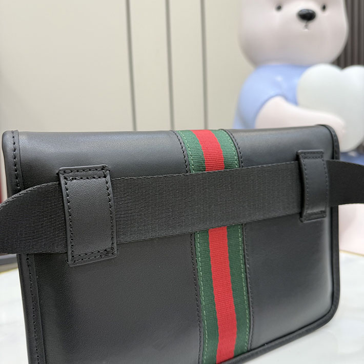 グッチ直営アウトレット店 GUCCI ウェブ トレードマーク スモール ベルトバッグ ブラック 867032 AAGIH 1057 グッチ バッグ メンズ アウトレット - 画像 (4)