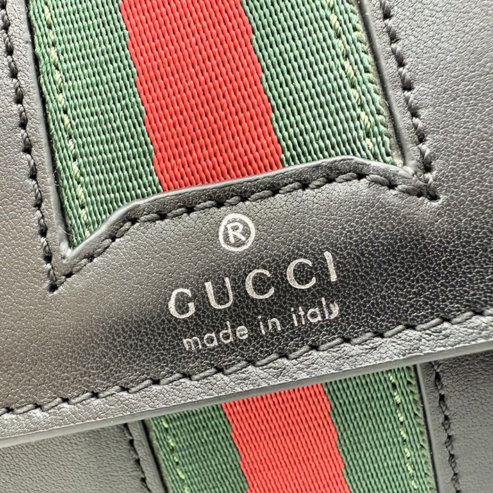 グッチ直営アウトレット店 GUCCI ウェブ トレードマーク ミニバッグ ブラック 867268 AAGIH 1057 GUCCI ショルダーバッグ メンズ 人気 - 画像 (8)