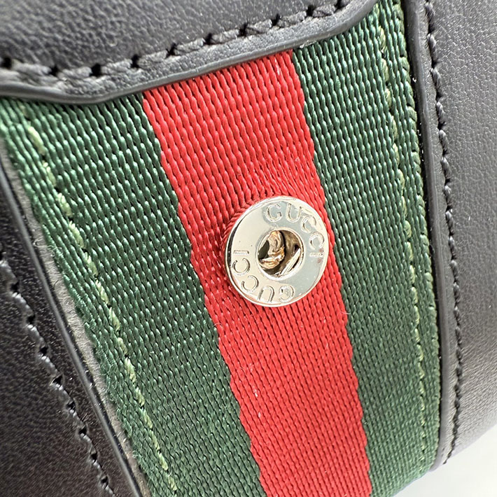 グッチ直営アウトレット店 GUCCI ウェブ トレードマーク ミニバッグ ブラック 867268 AAGIH 1057 GUCCI ショルダーバッグ メンズ 人気 - 画像 (4)
