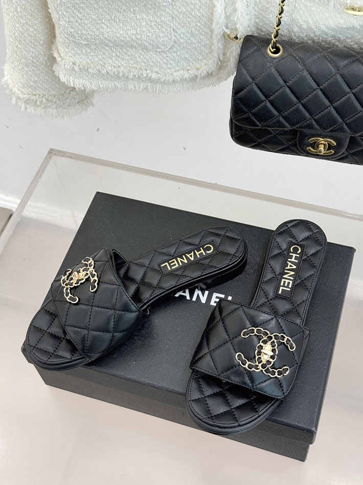 最高級シャネルスーパーコピー CHANEL ココマーク キルティング レザー ミュール サンダル ブラック 2630912 シャネル ミュール サンダル - 画像 (9)