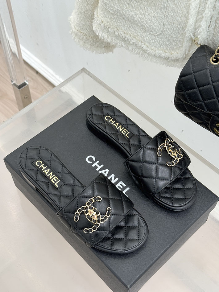最高級シャネルスーパーコピー CHANEL ココマーク キルティング レザー ミュール サンダル ブラック 2630912 シャネル ミュール サンダル - 画像 (8)